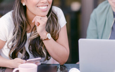 人事庶務交給專業的人資系統，零食的事交給歪國零食嘴